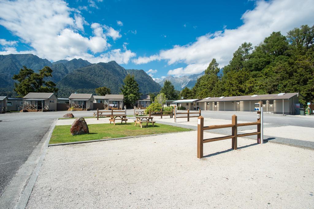 Fox Glacier Top 10 Holiday Park & Motels Exteriör bild
